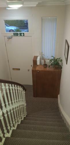 Hostal Mayfair House