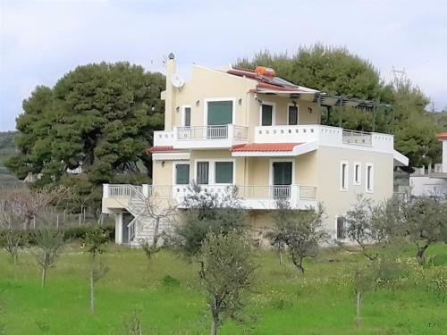 Apartamento Panelma Villa Tranquil Coastal Retreat In Zacharo