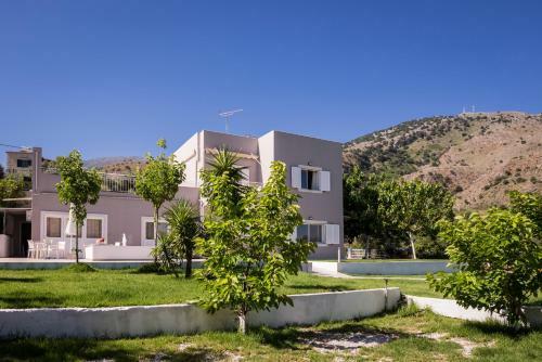 Villa Almyros