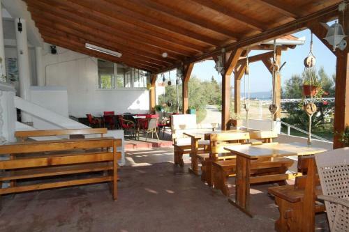 Apartments By The Sea Mrljane, Pasman - 319
