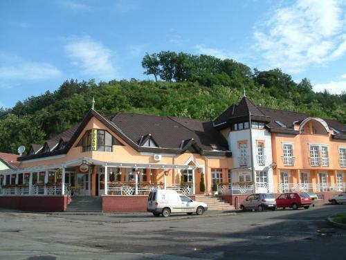 Hotel Galcsik Fogad�