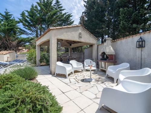 Villa Aux Arbres Verts
