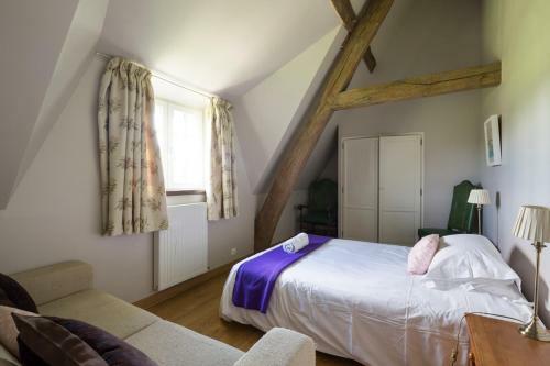 Agroturismo Saint-maclou Chateau Sleeps 28 Pool