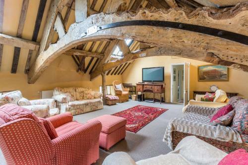 Agroturismo Llong Chateau Sleeps 14 Wifi