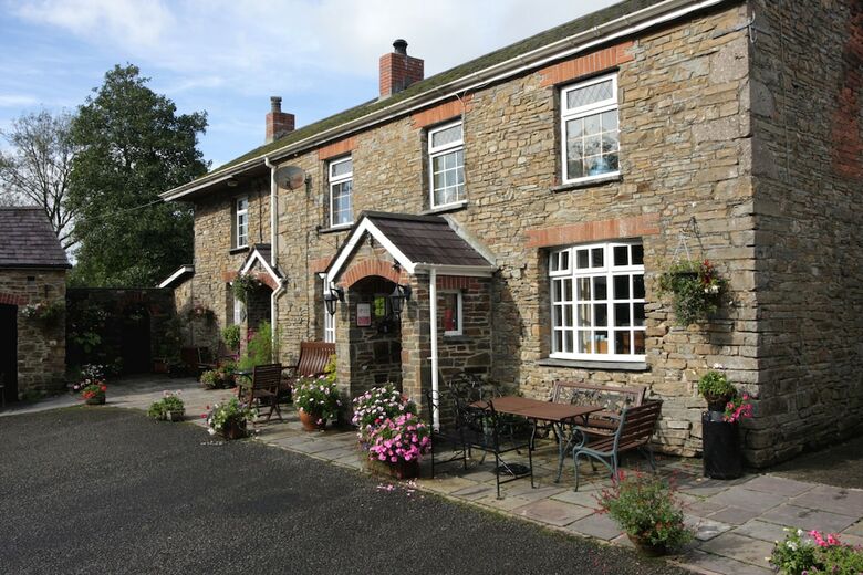 Hostal Fferm Y Felin