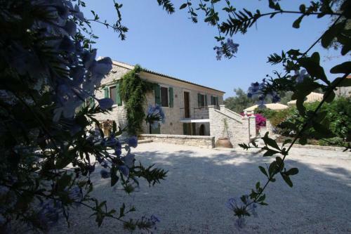 Villa Kiparissi