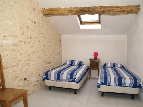 Peaceful Holiday Home In Saint-macoux With Swimming Pool