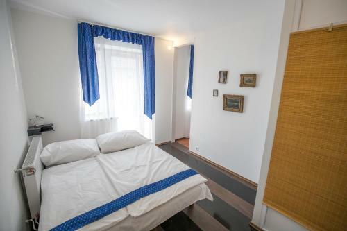 Hostal Villavamus