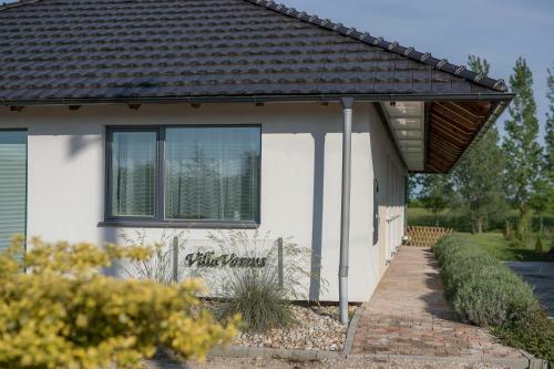 Hostal Villavamus