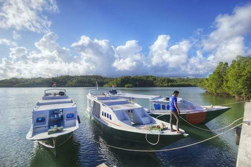 Hotel Honey Bay Resort Lembeh