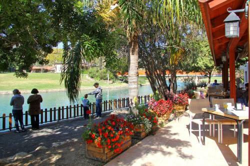 Nir David Country Lodge