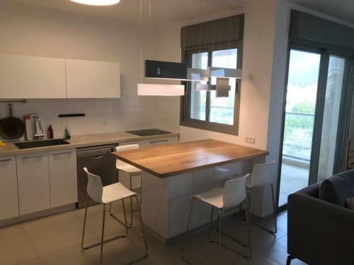 Tel Aviv Modern Apartment