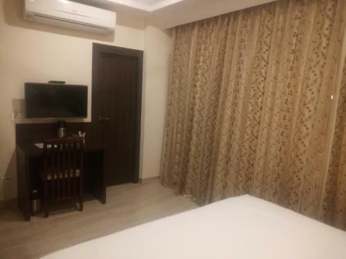 Hotel Chirag