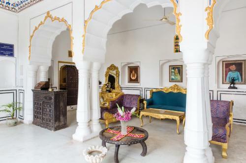 Hotel Bara Bungalow Kalwar, Jaipur - A Rosakue Collection