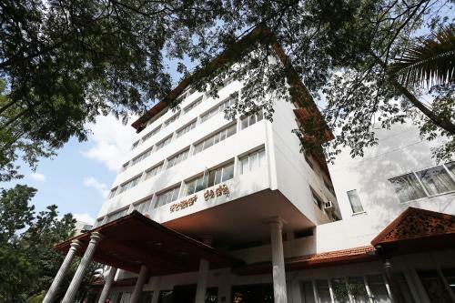 Hotel The Olive Star