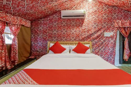 Oyo 41341 Hotel Paradise Tent Resorts
