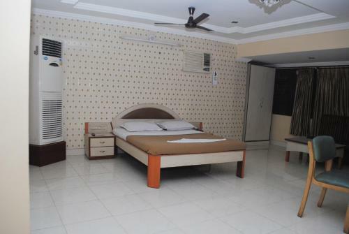 Hotel Pancharatna Paradise