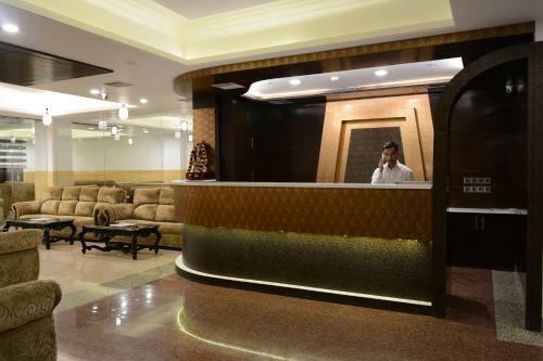 Hotel Dhroov