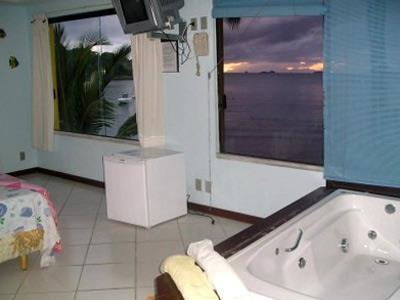 Hostal Pousada Dos Golfinhos