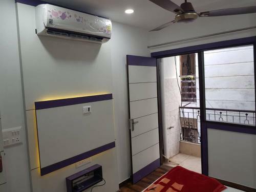 Centrally Located Entire Apartment Near Ito