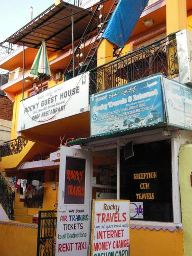 Hostal Rocky Guesthouse