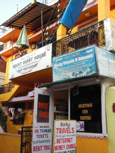 Hostal Rocky Guesthouse