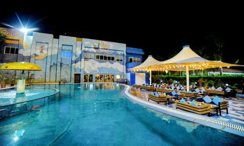Hotel Carnival Resort