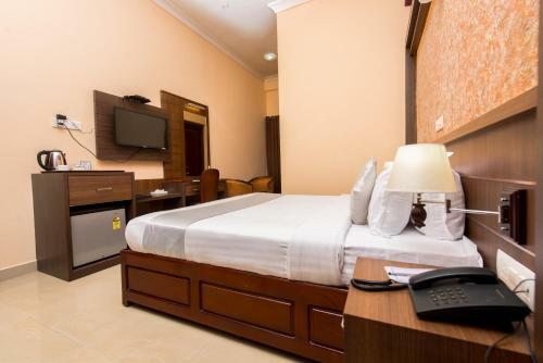 Kallada Golden Hotel