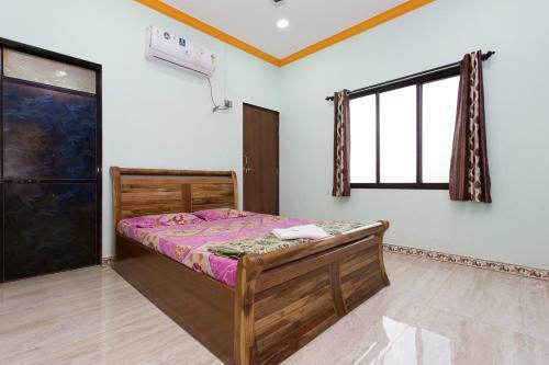 Lodge Coconut Cottage Dapoli