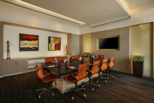 Sandal Suites By Lemon Tree Hotels