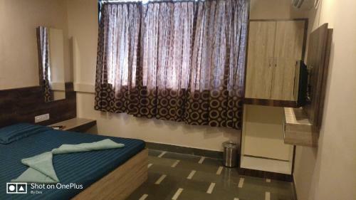 Lodge Mauli Niwas