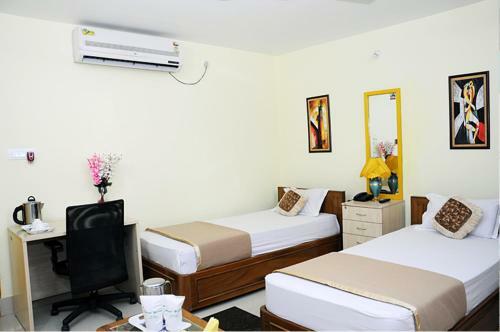 Hotel Pine Yard