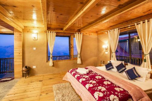 Zostel Homes Cheog (shimla)