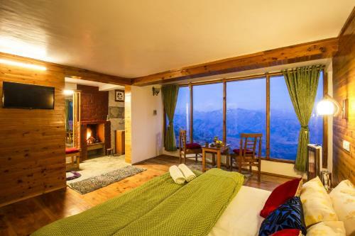 Zostel Homes Cheog (shimla)