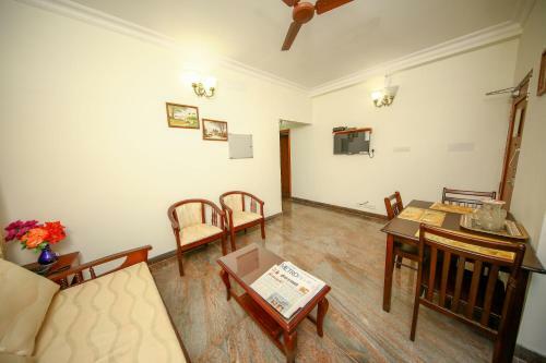 Manasarovar Homes - Rajalakshmi Serviced Apartments