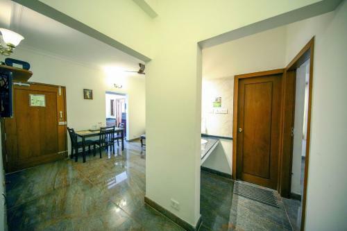 Manasarovar Homes - Rajalakshmi Serviced Apartments