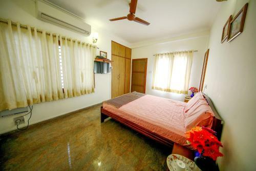 Manasarovar Homes - Rajalakshmi Serviced Apartments