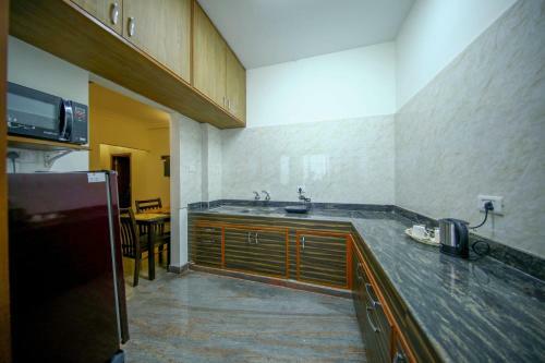 Manasarovar Homes - Rajalakshmi Serviced Apartments