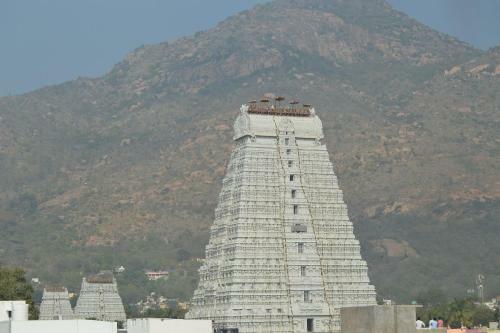 Manasarovar Homes - Rajalakshmi Serviced Apartments