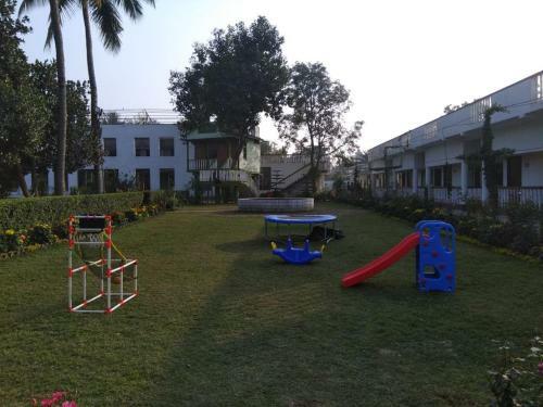 Hotel Samriddhi Banquet Garden & Resorts