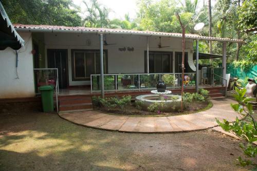 Hotel Sannidhya