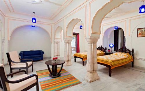 Dhulagarh A Heritage Hotel