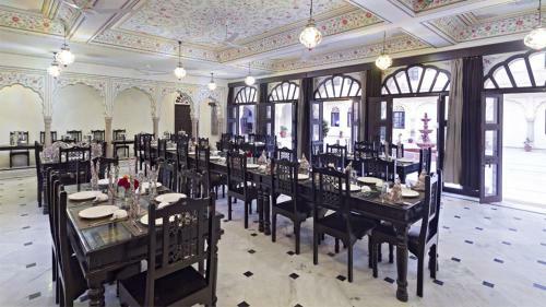 Dhulagarh A Heritage Hotel