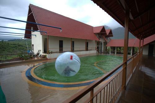 Super Deluxe Room Accommodation At Malshej