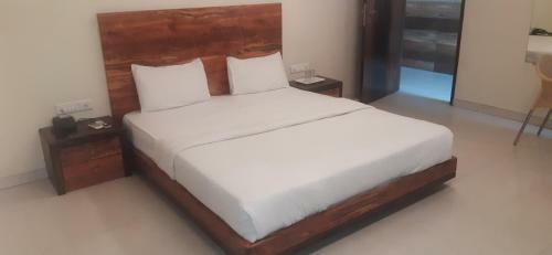 Hotel Sai Comforts