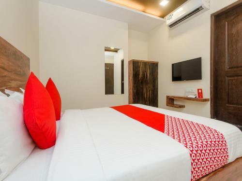 Hotel Sai Comforts