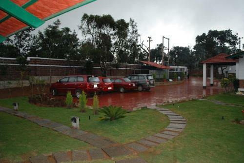 Hotel Eka Resort