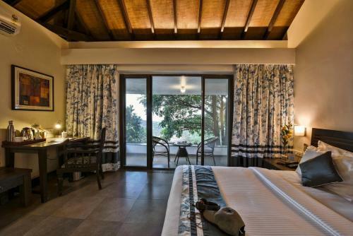 Hotel The Fern Samali Resort