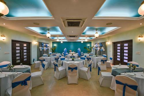 Hotel The Fern Samali Resort