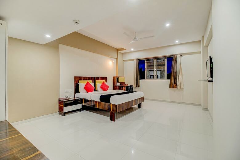 Hotel Dhuri Resort